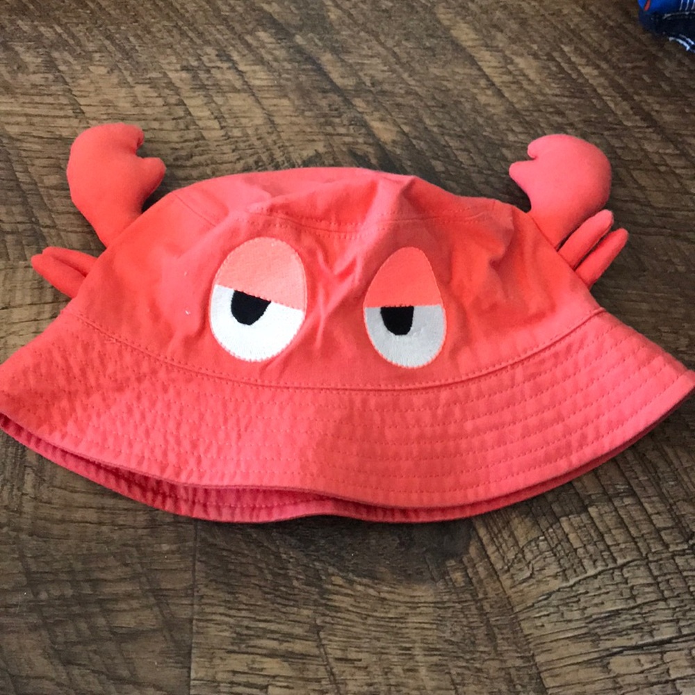 Gymboree crab hat
